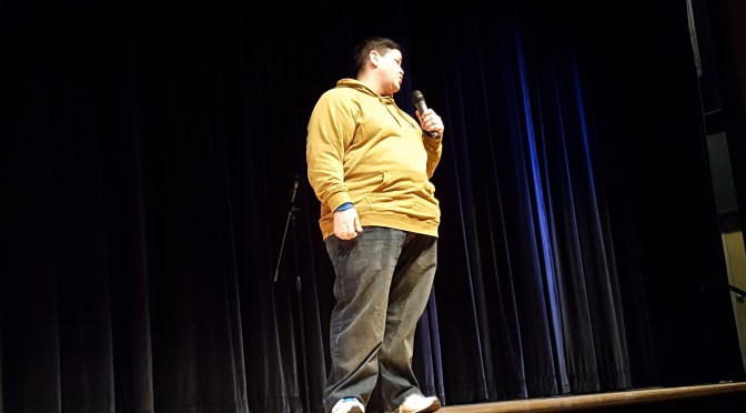 Comedian Entertains Swan Crowd